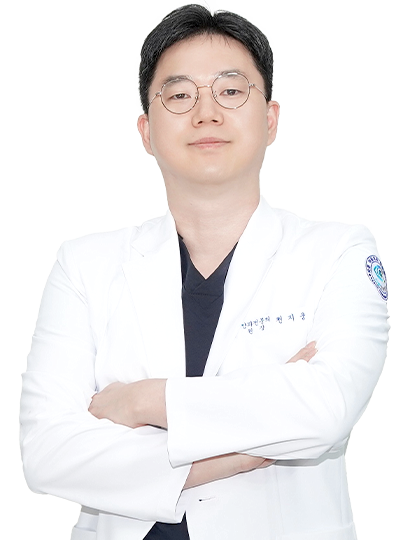 천지웅 원장